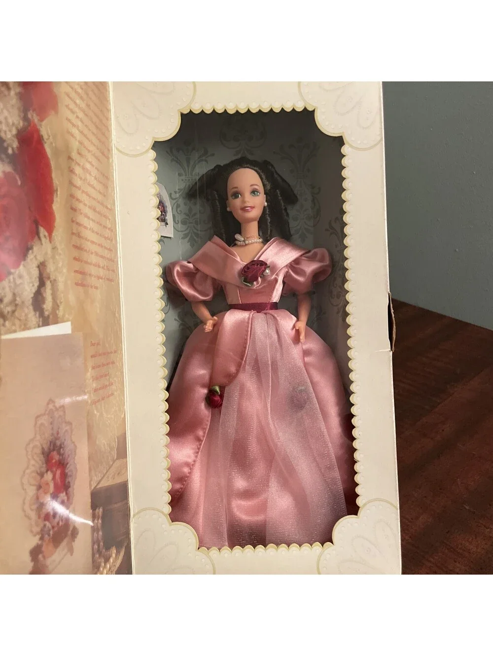 Barbie Sweet Valentine Be My Valentine Collector Series Hallmark 1995 14880 NRFB